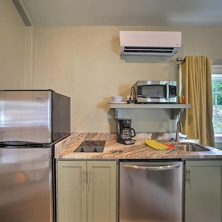Downtown Branson Cottage With Pool Access! Exterior photo